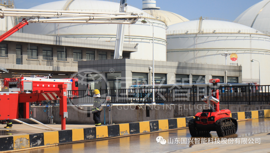 黃渤海新區(qū)?；飞a(chǎn)安全事故應(yīng)急救援演練